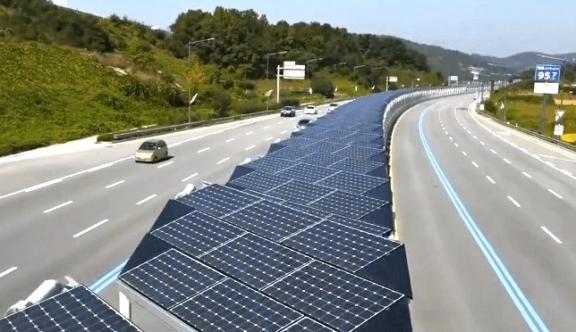 Korean Highway Has a Solar Panel Covered Bike Lane Down the Middle